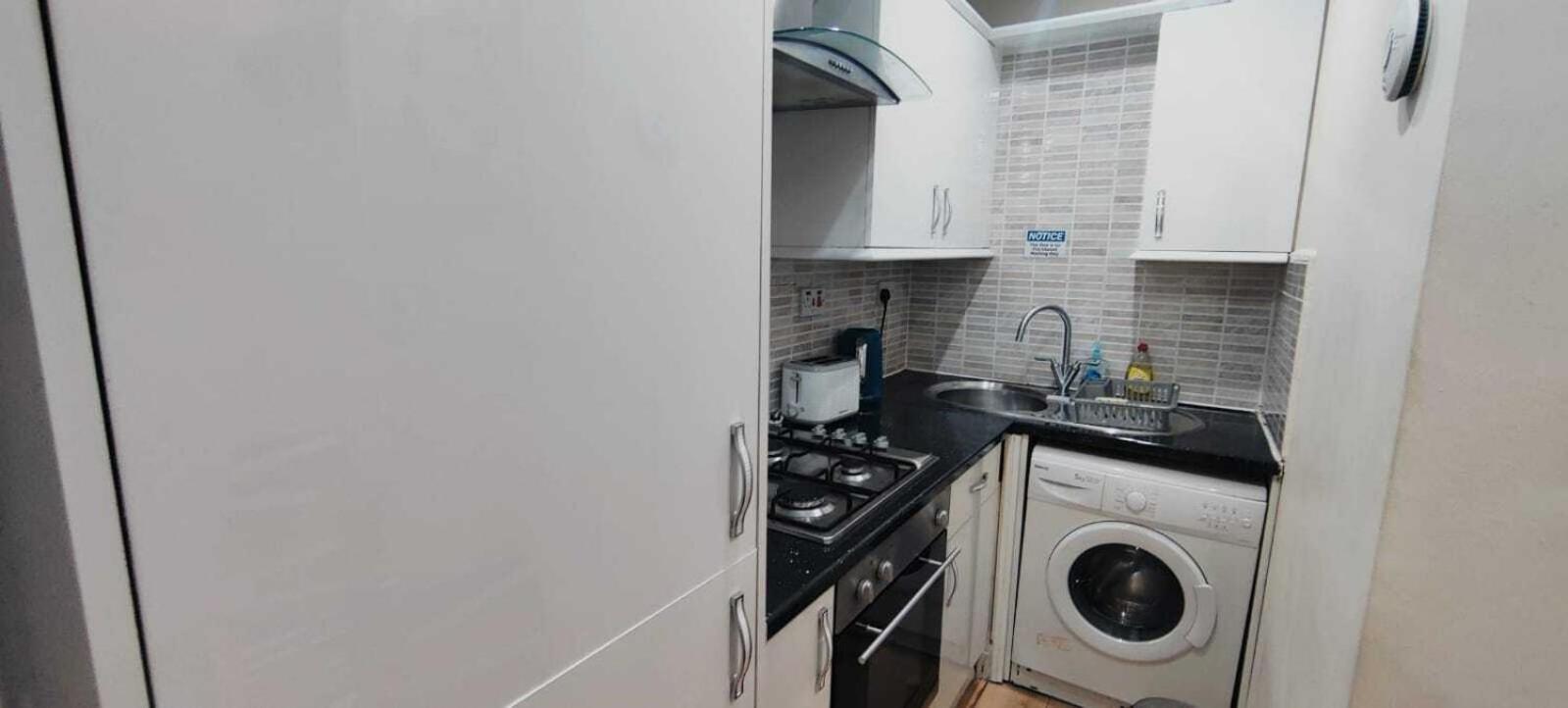 לונדון Kings Central Apartments In Kings Cross מראה חיצוני תמונה