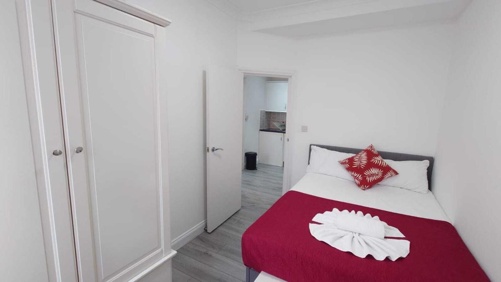 לונדון Kings Central Apartments In Kings Cross מראה חיצוני תמונה