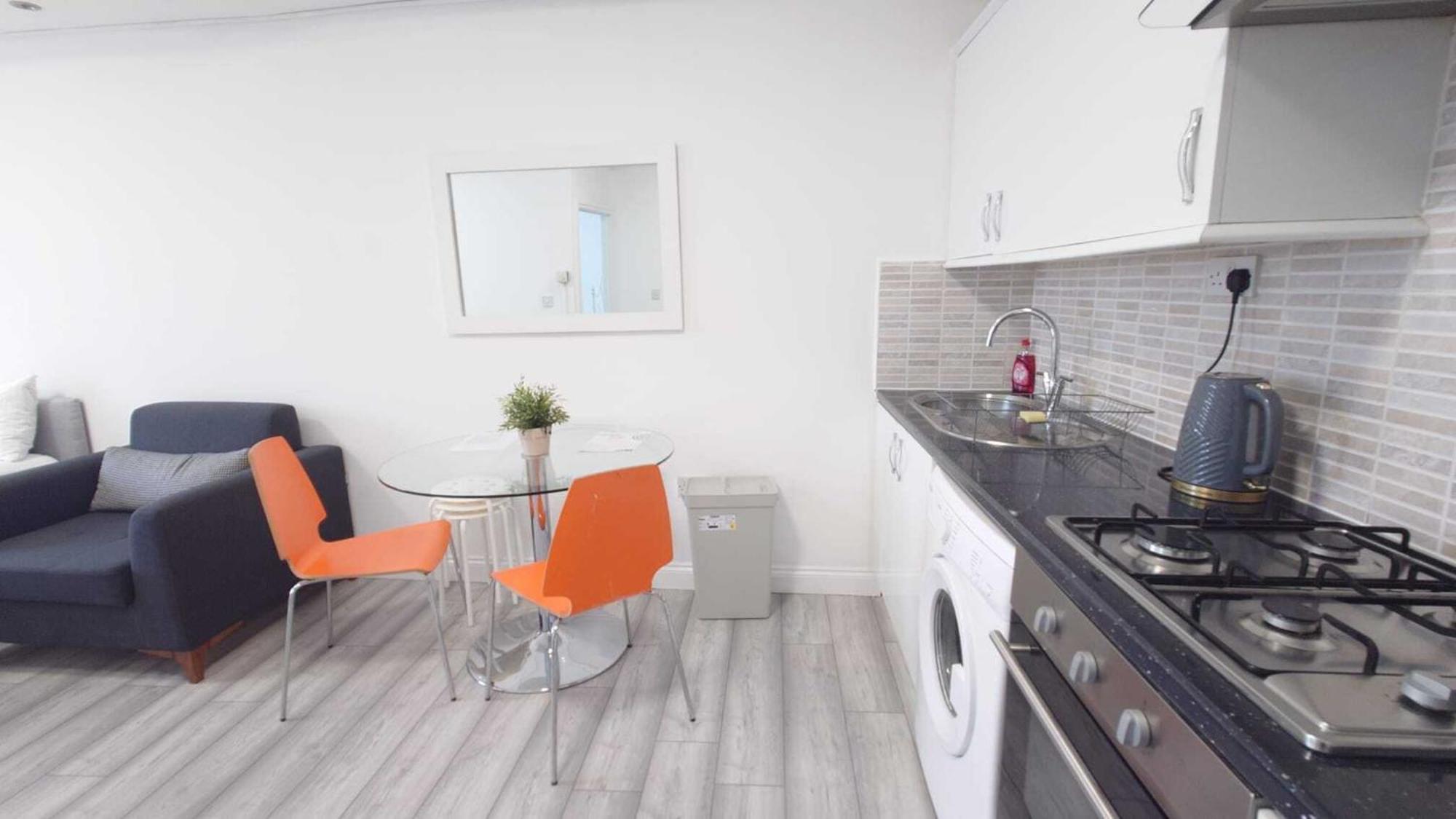 לונדון Kings Central Apartments In Kings Cross מראה חיצוני תמונה